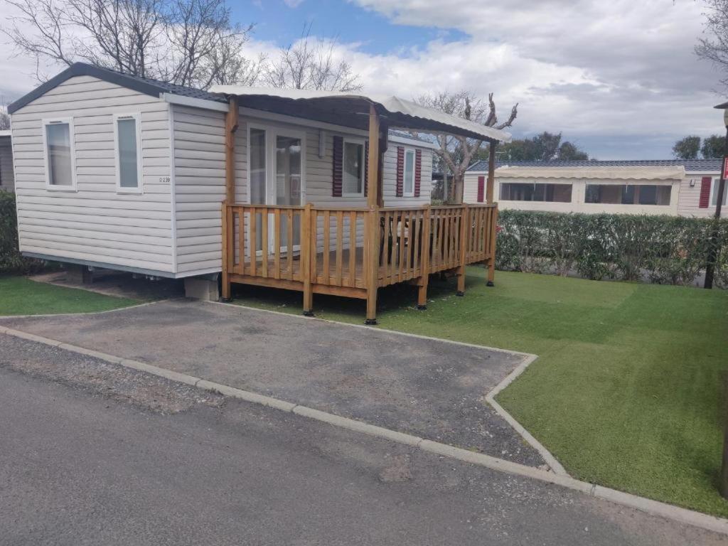Super Mobil-home Aux Sables Du Midi Campsite Serignan